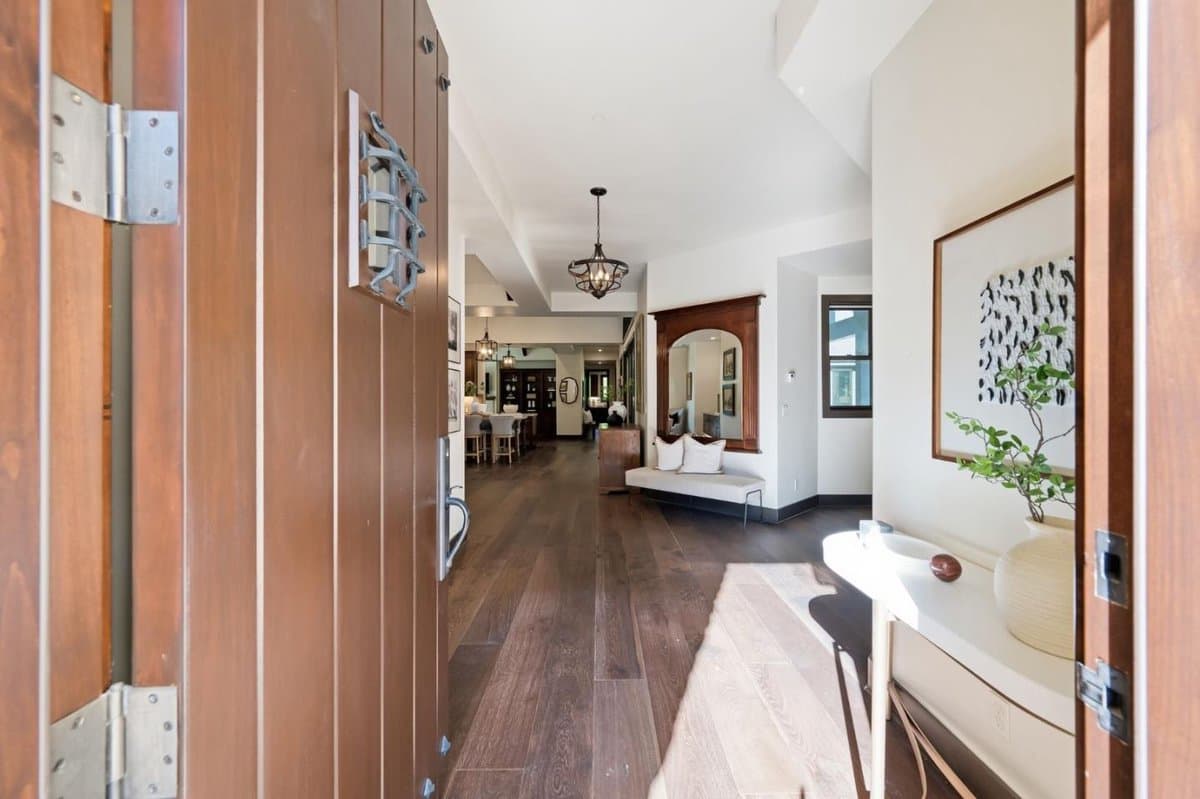 29 Nora Way - Photo 4
