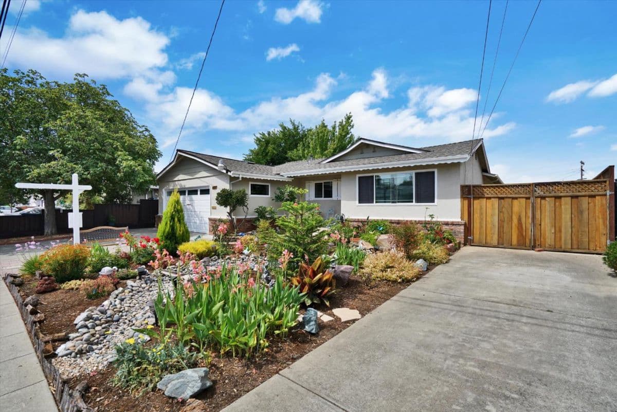 831 Wagoner Drive - Photo 1
