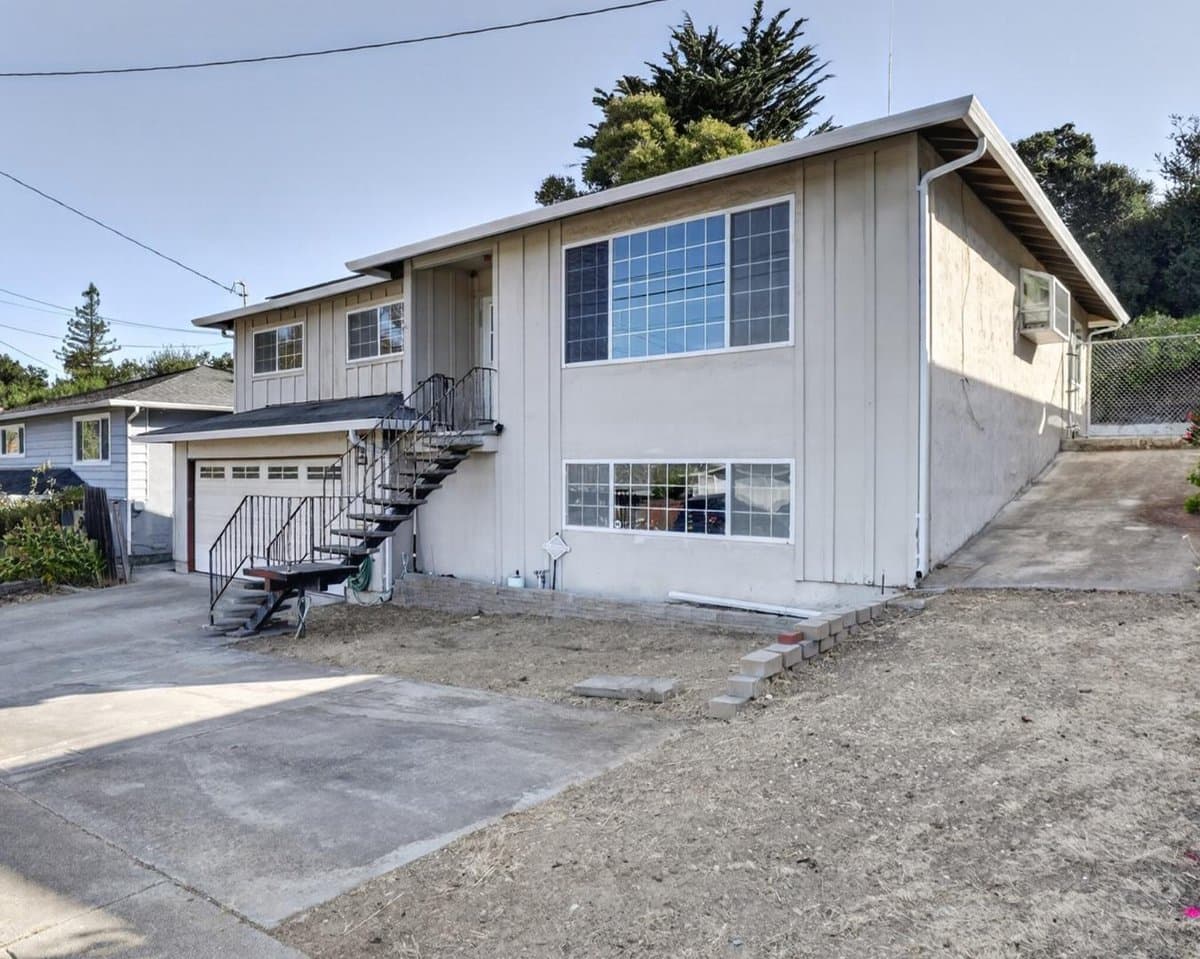 22372 Ralston Court - Photo 1