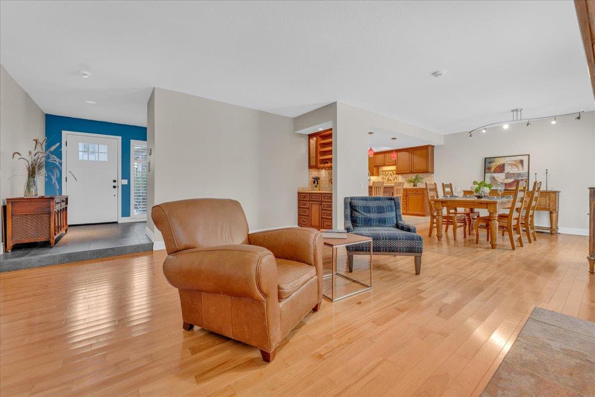 103 Hooke Lane - Photo 4