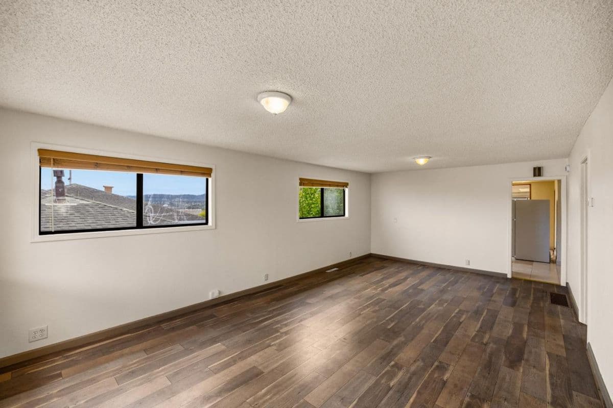 833 Hellam Street - Photo 4