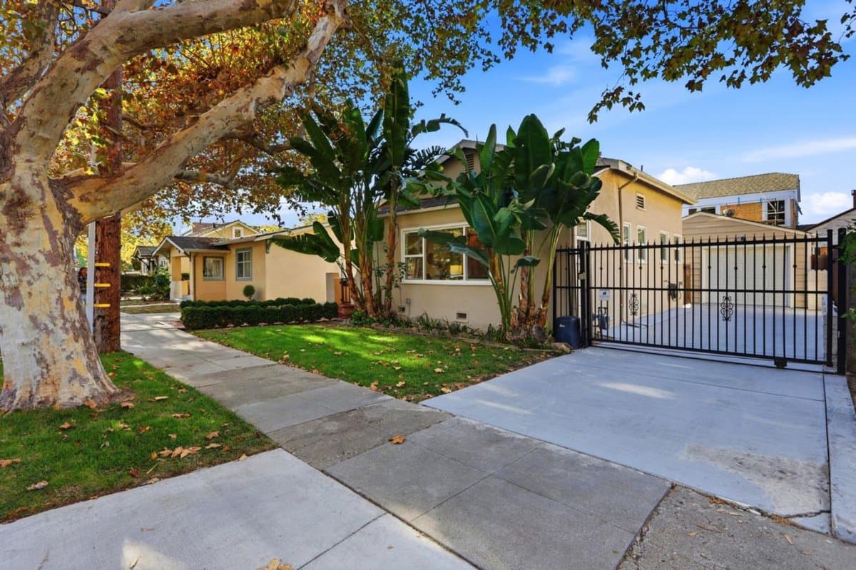 19 East Younger Avenue - Photo 3