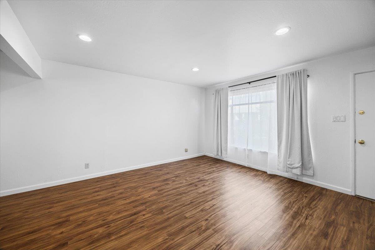 1525 Day Avenue #D - Photo 4