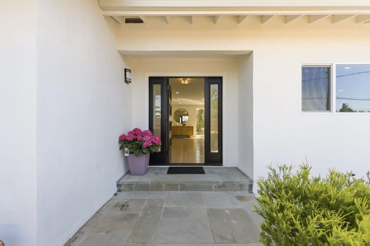 298 Alameda De Las Pulgas - Photo 3