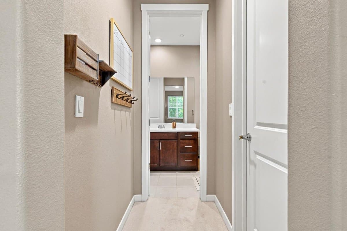 545 Tanoak Street - Photo 5