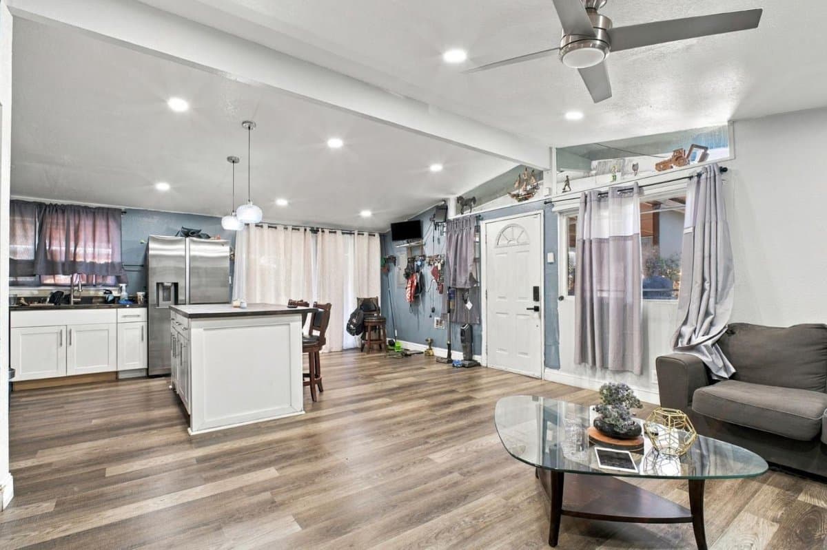 27539 Coronado Way - Photo 4