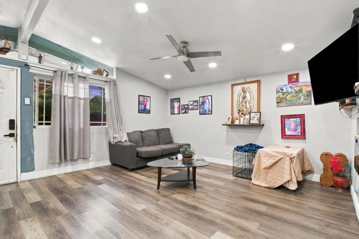 27539 Coronado Way - Photo 5