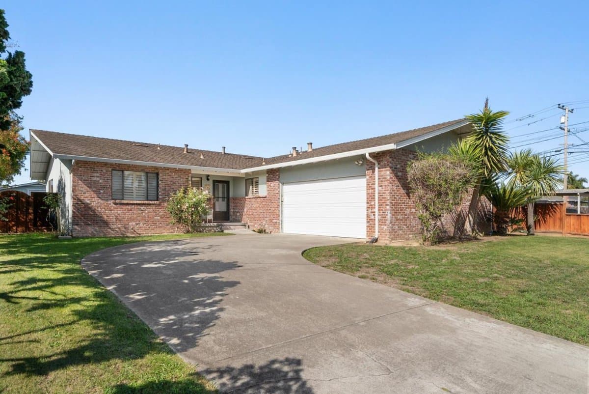 13 Cottage Drive - Photo 1