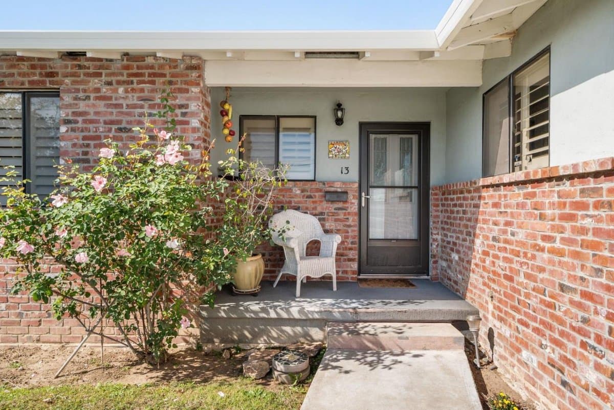 13 Cottage Drive - Photo 2