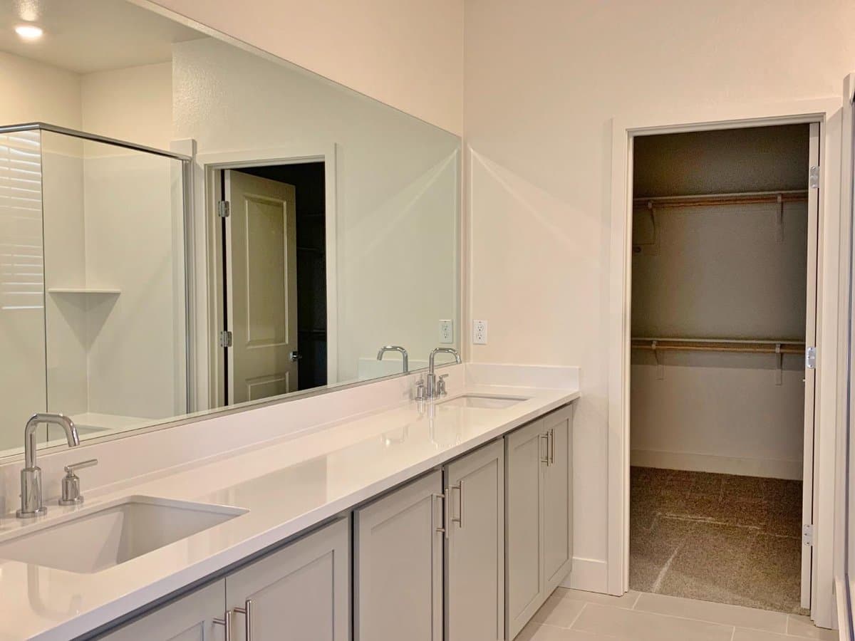2130 Brighton Drive - Photo 5