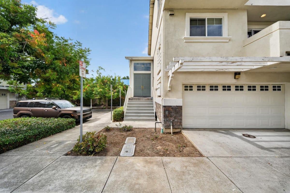 38251 Eggers Common - Photo 4
