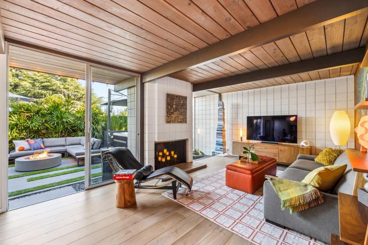 1182 Pomeroy Avenue - Photo 3