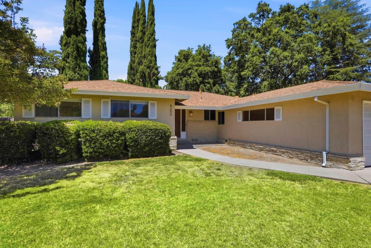 6250 Riverside Boulevard - Photo 4