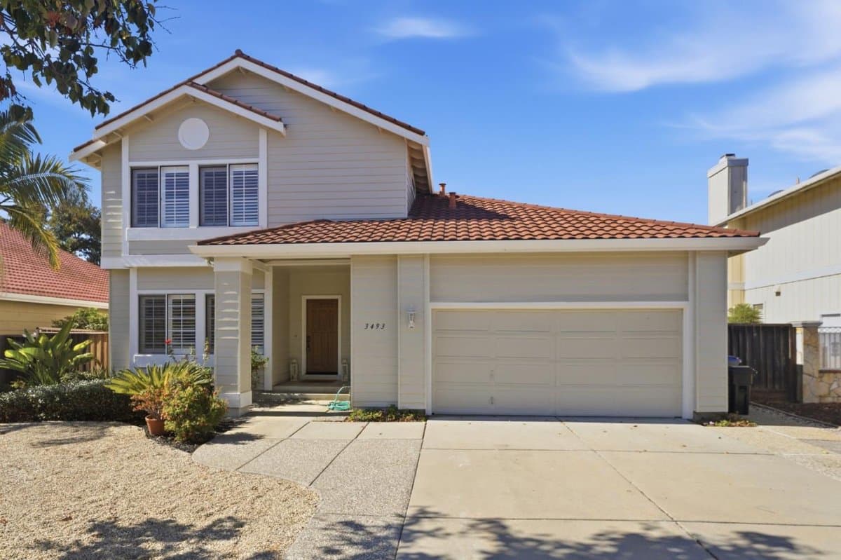 3493 Heritage Oaks Drive - Photo 1