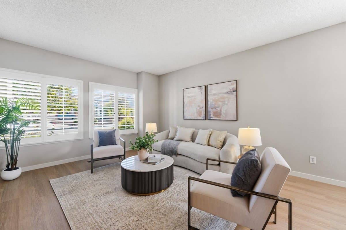 3493 Heritage Oaks Drive - Photo 4