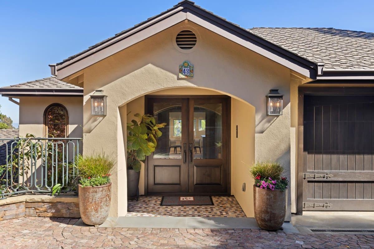 48 Tulip Court - Photo 2