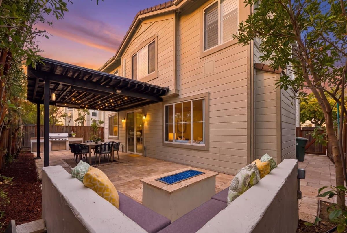 521 Osprey Drive - Photo 2
