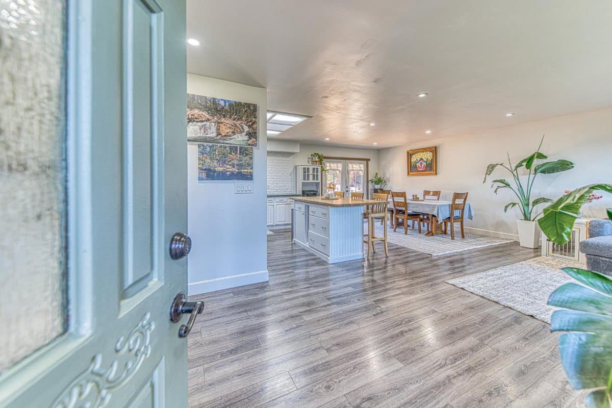 15815 Verde Drive - Photo 4