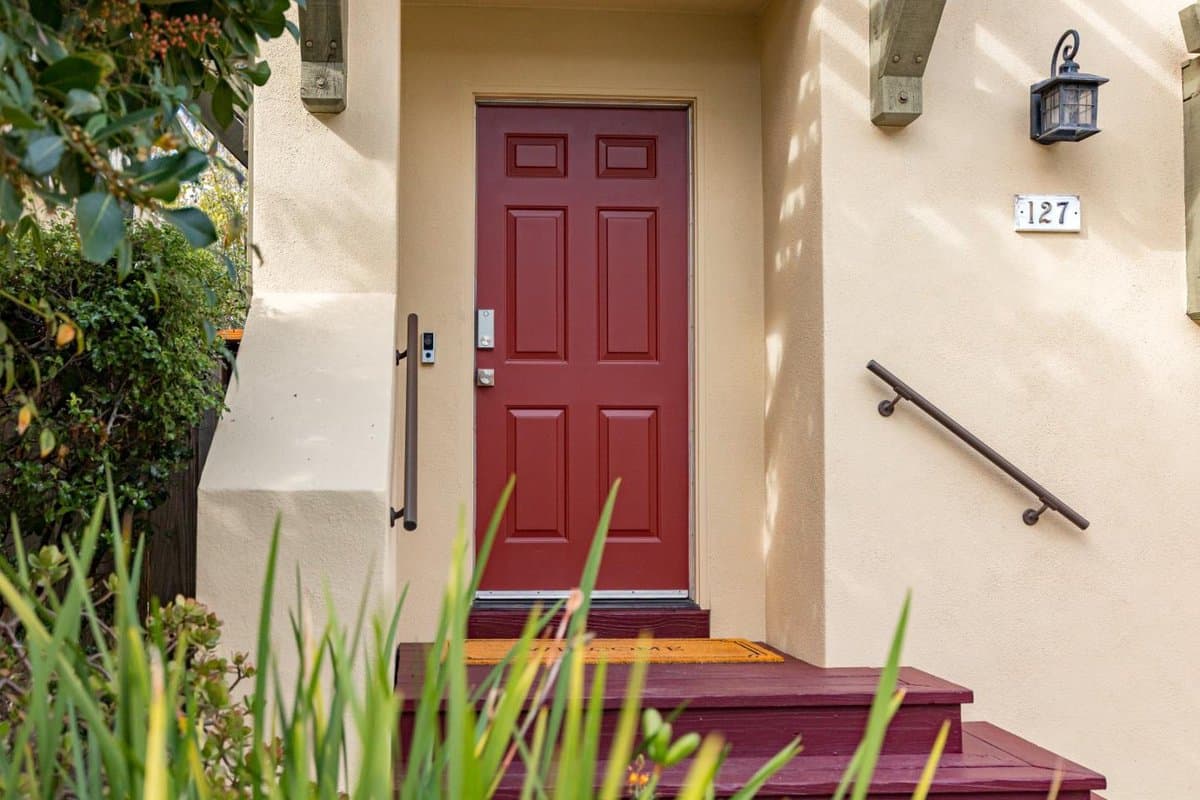 127 Holway Drive - Photo 2