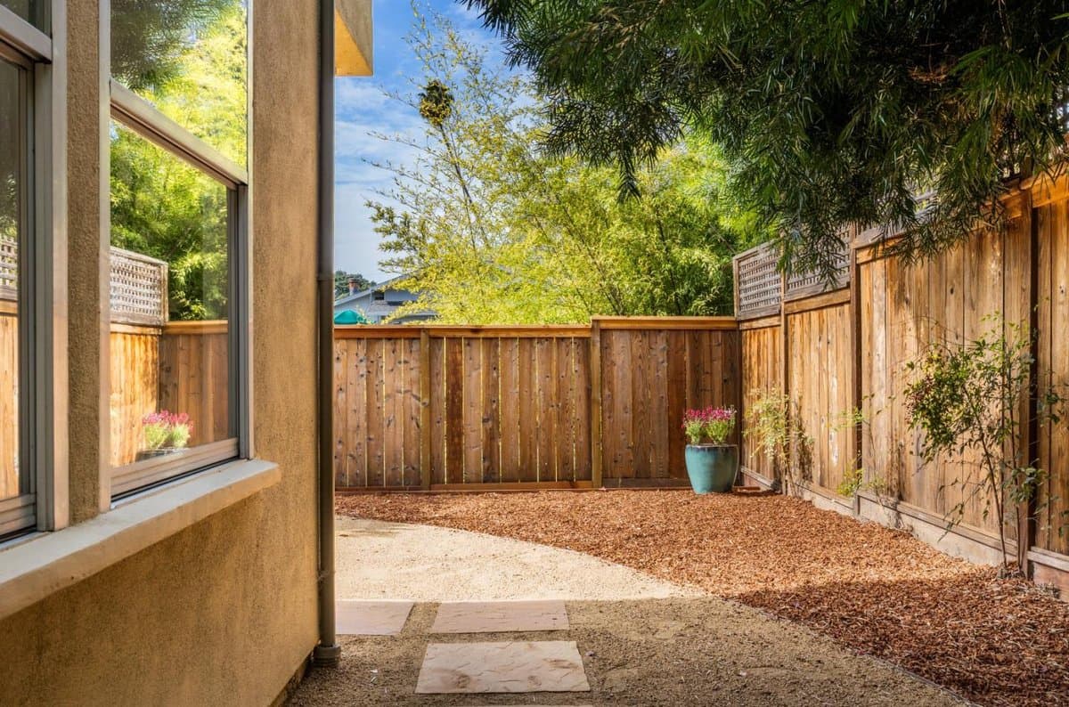 127 Holway Drive - Photo 4