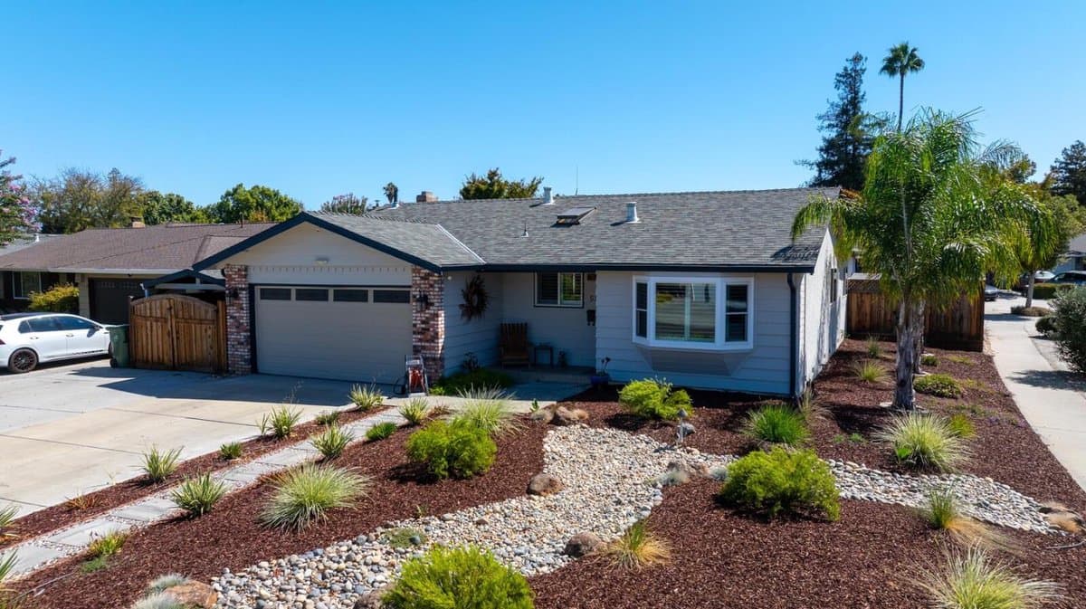 5228 Fell Avenue - Photo 2