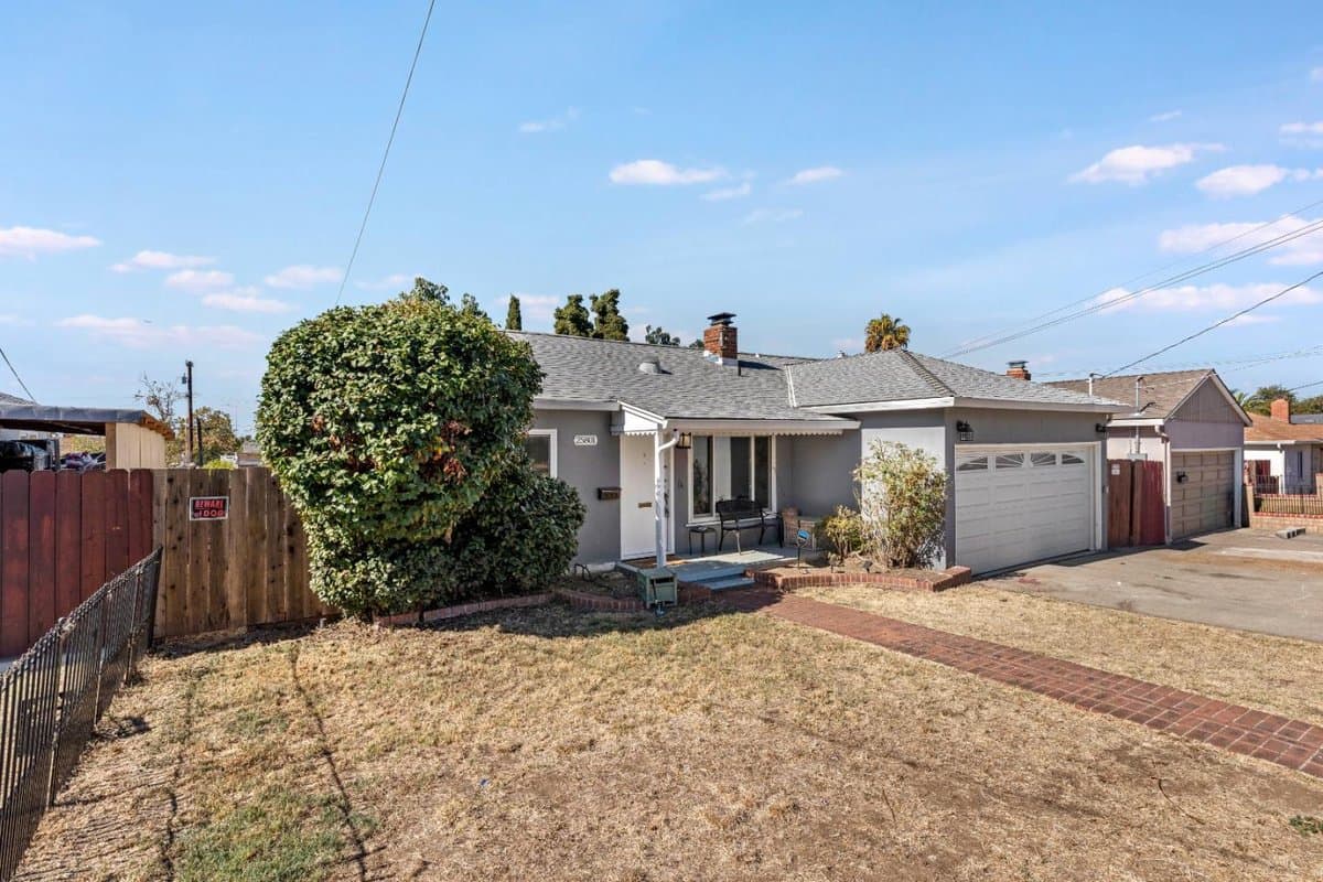 25801 Bryn Mawr Avenue - Photo 3