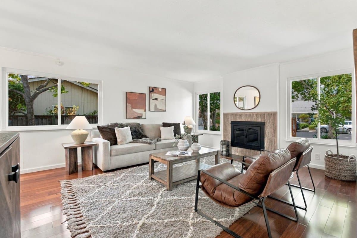 1109 Wright Avenue - Photo 1