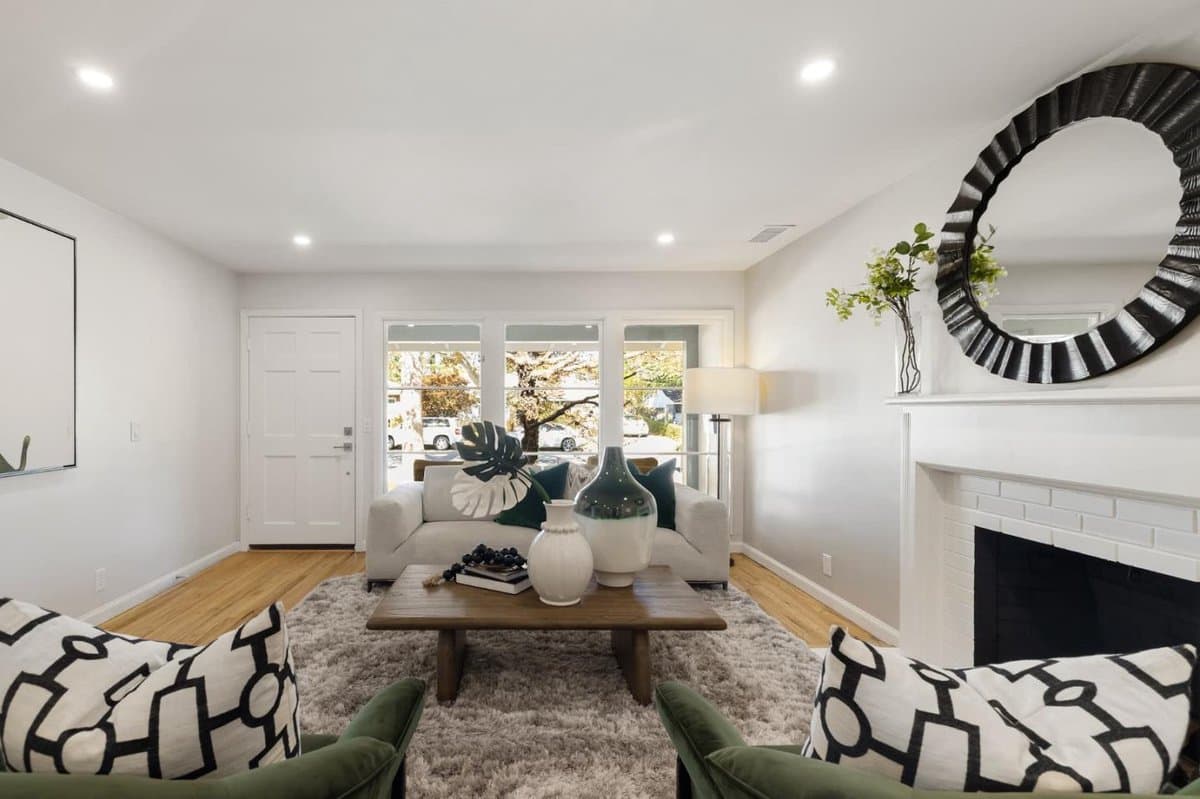 1742 Anamor Street - Photo 4