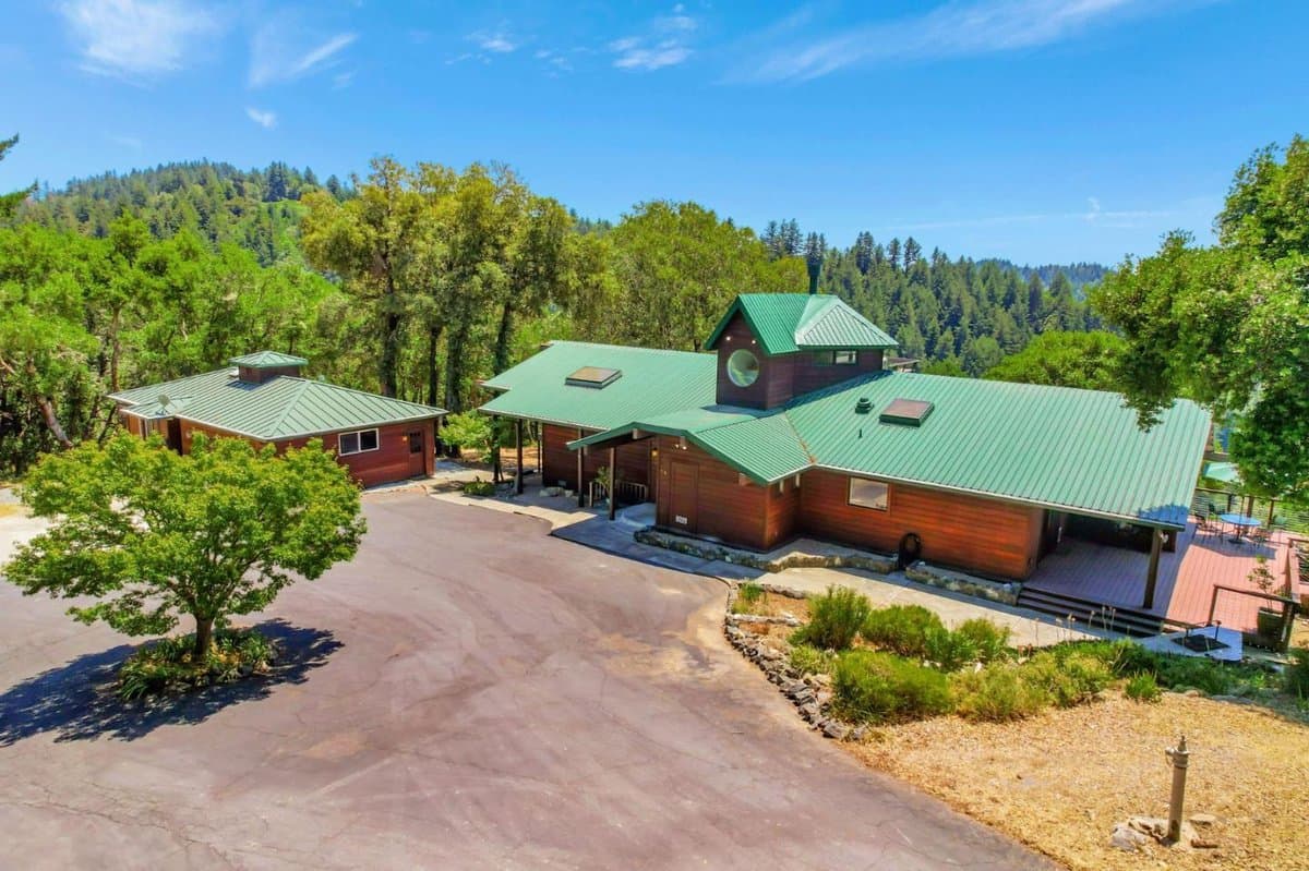 950 Oak Ridge Road - Photo 3