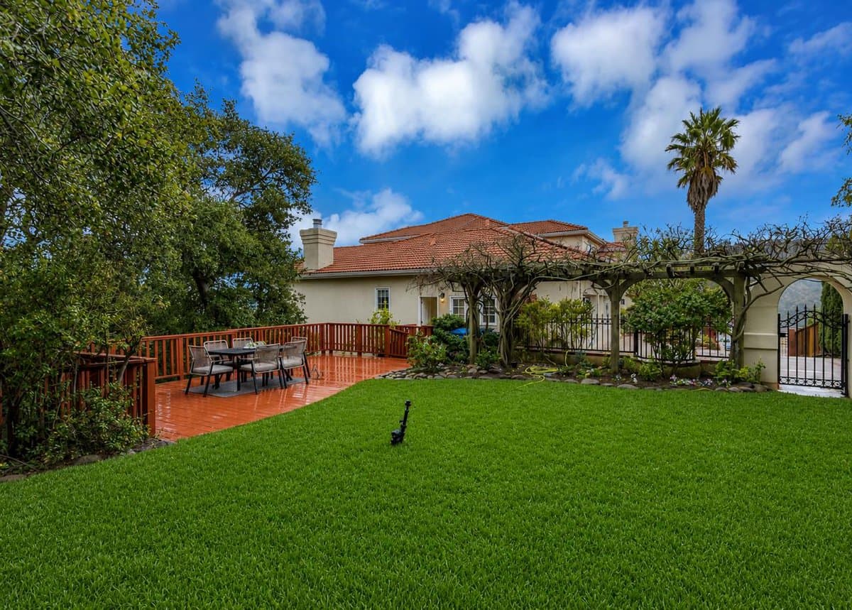 222 Oakley Avenue - Photo 4