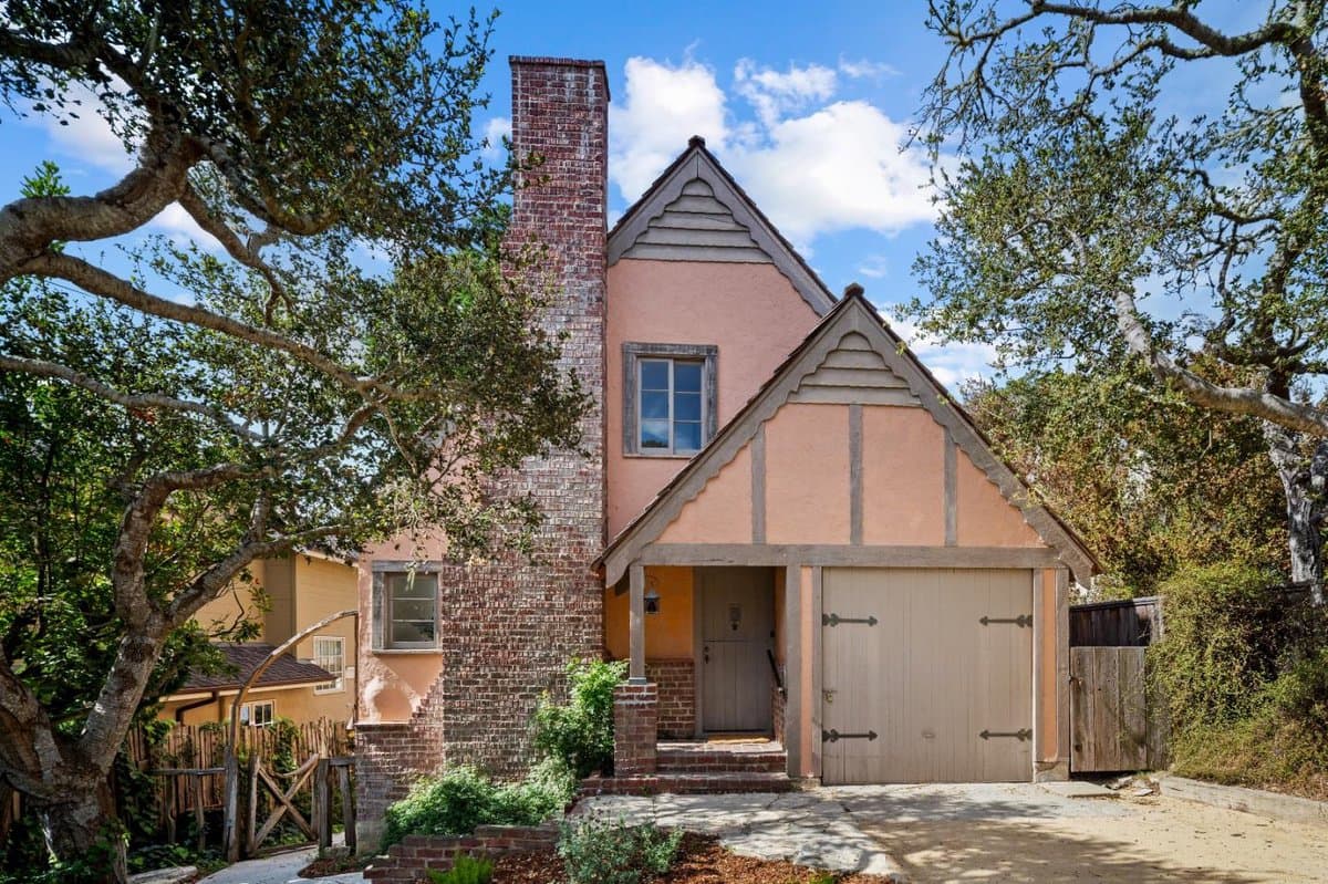 24732 San Carlos Street - Photo 1