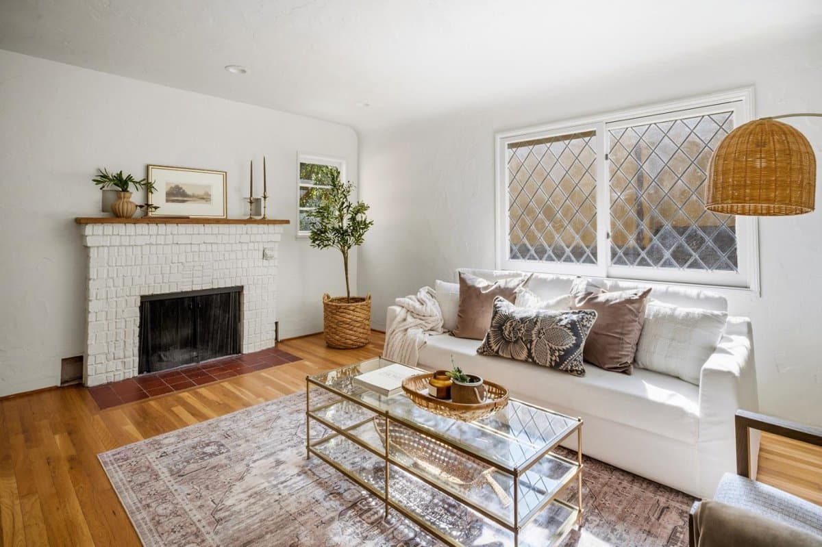 24732 San Carlos Street - Photo 3