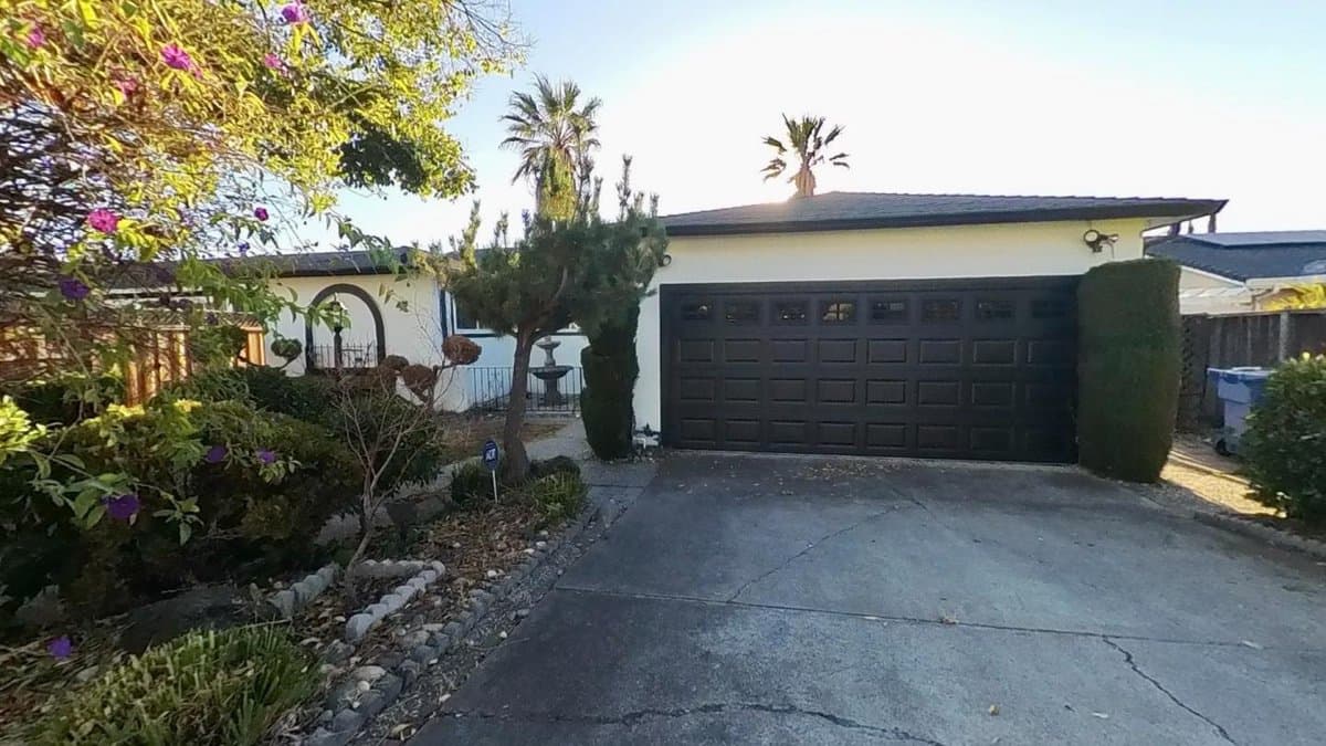 253 Spring Valley Lane - Photo 2