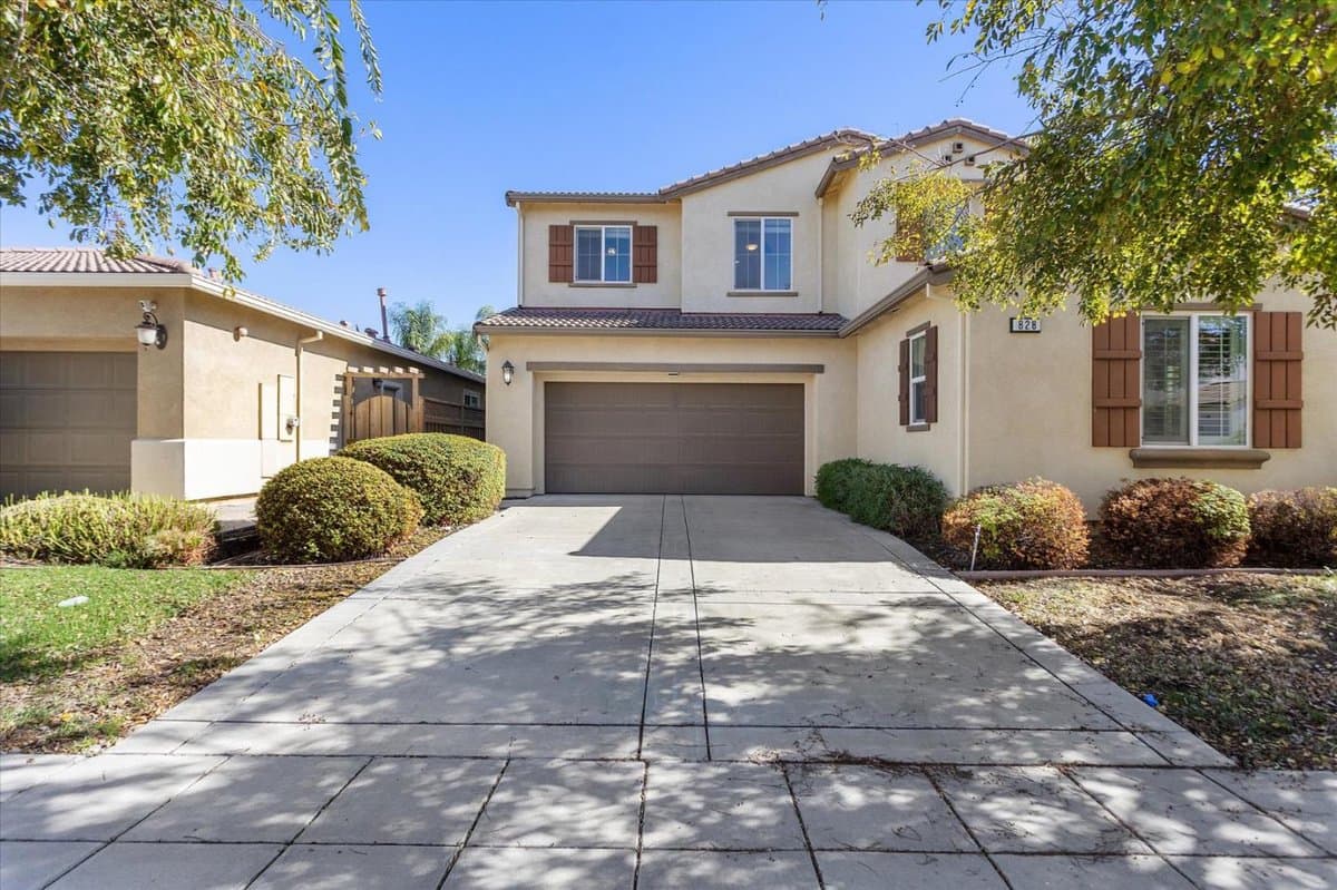 828 North Museo Drive - Photo 2