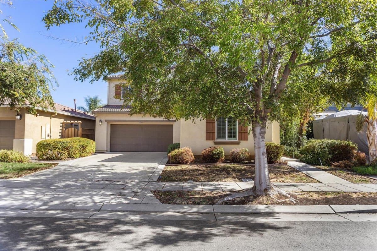 828 North Museo Drive - Photo 3