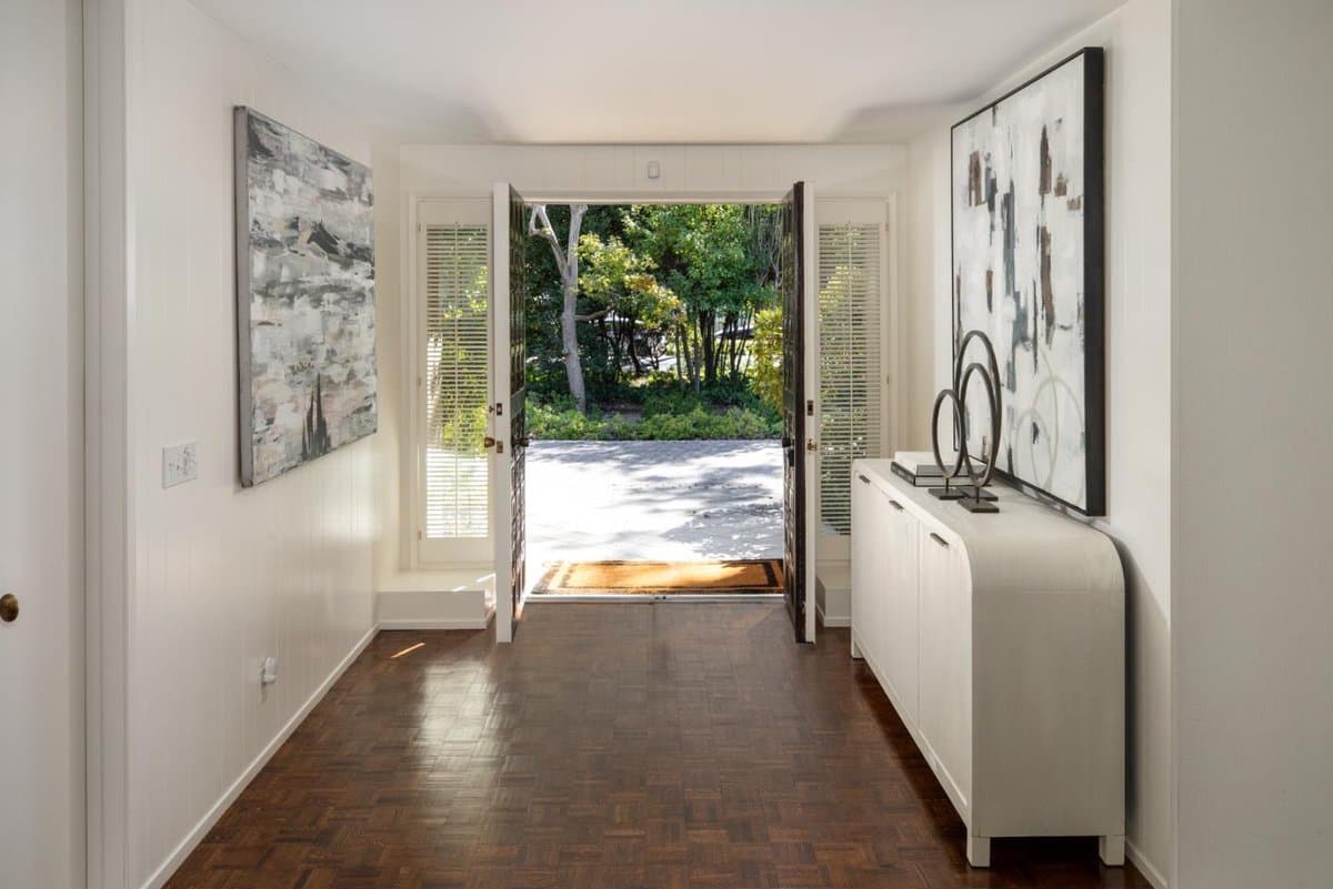 27 Catalpa Drive - Photo 4