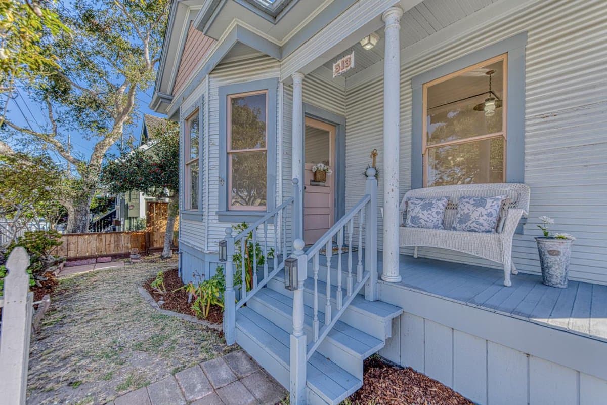 513 Monterey Avenue - Photo 4