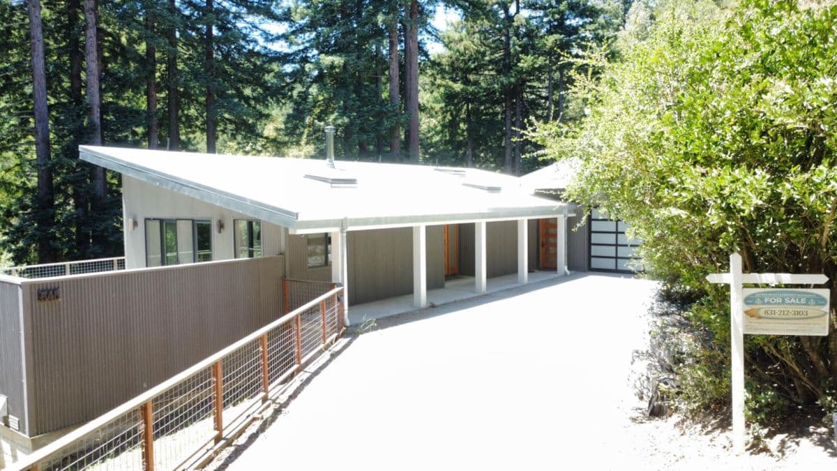 545 Flume Road - Photo 2