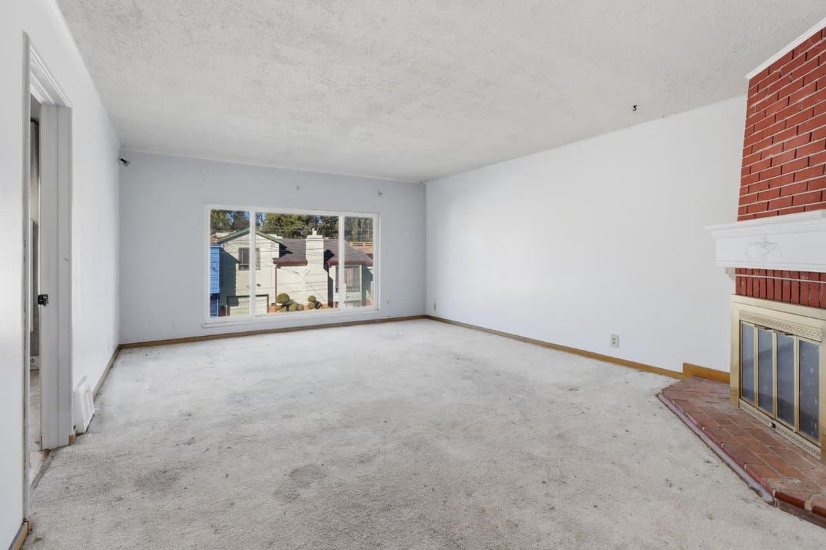 355 Chester Avenue - Photo 5