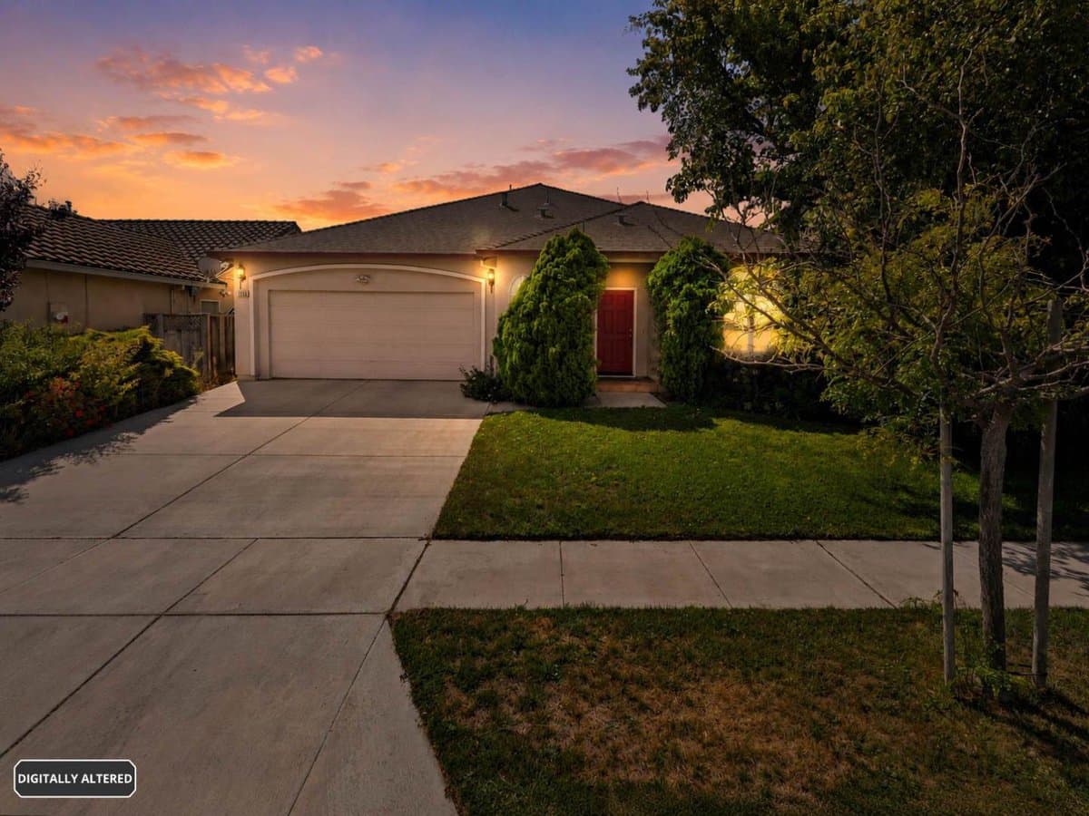 1259 Greenleaf Loop - Photo 1
