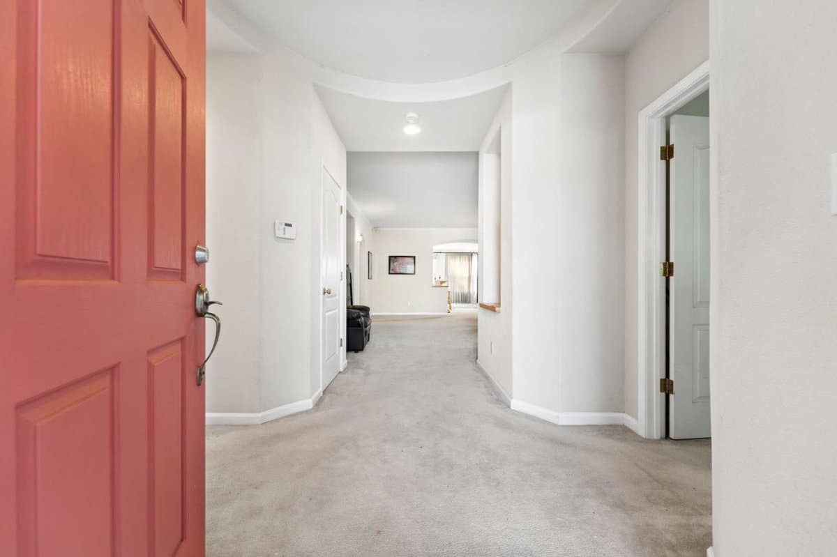 1259 Greenleaf Loop - Photo 4
