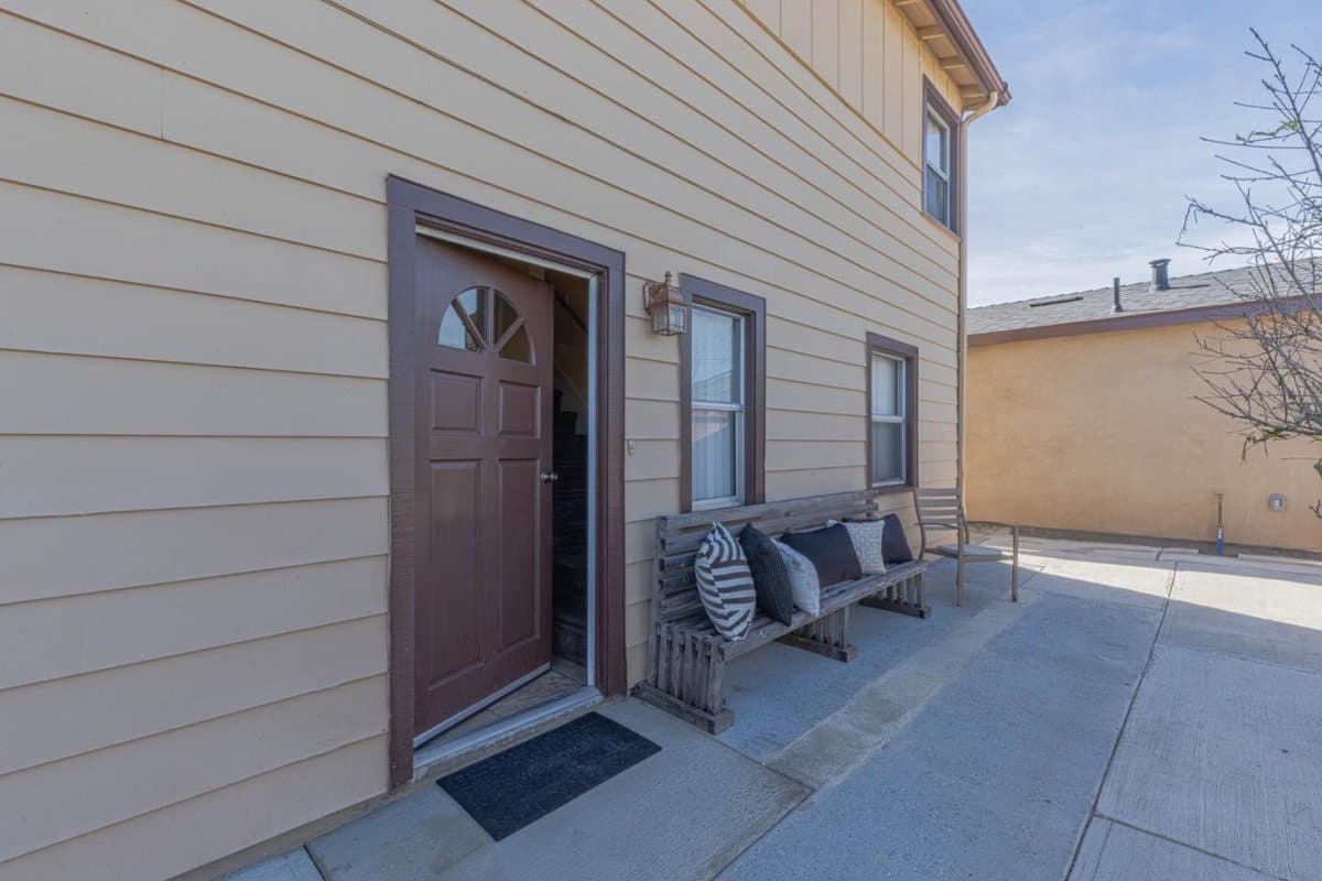 1484 Sonoma Avenue - Photo 4