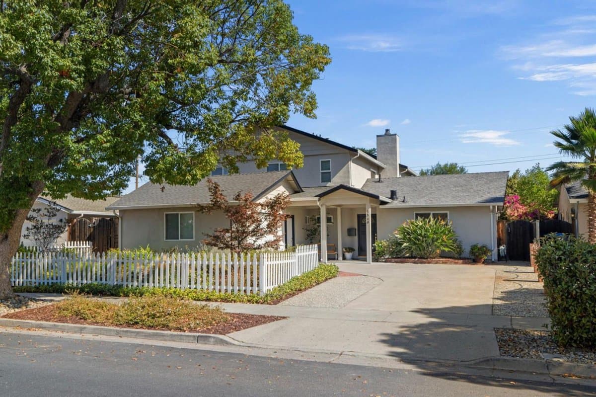 5540 Dartmouth Drive - Photo 1