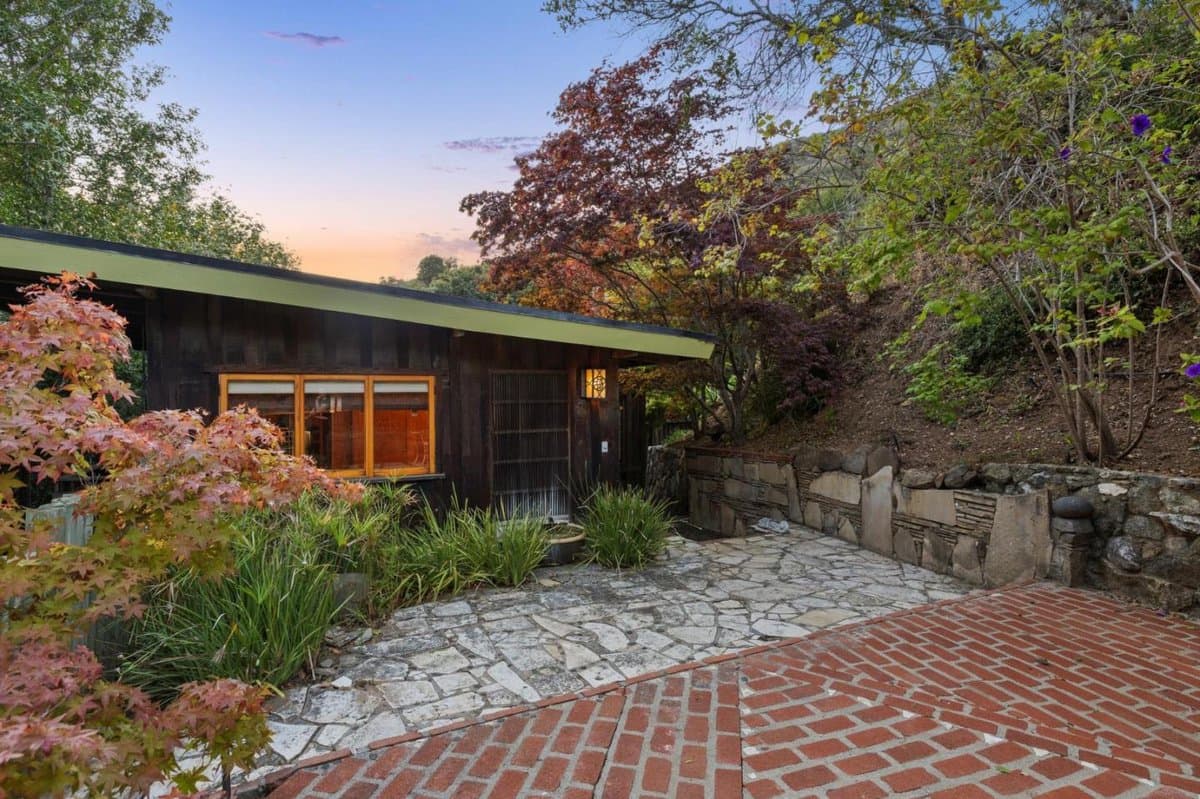 10026 Sycamore Canyon Road - Photo 3