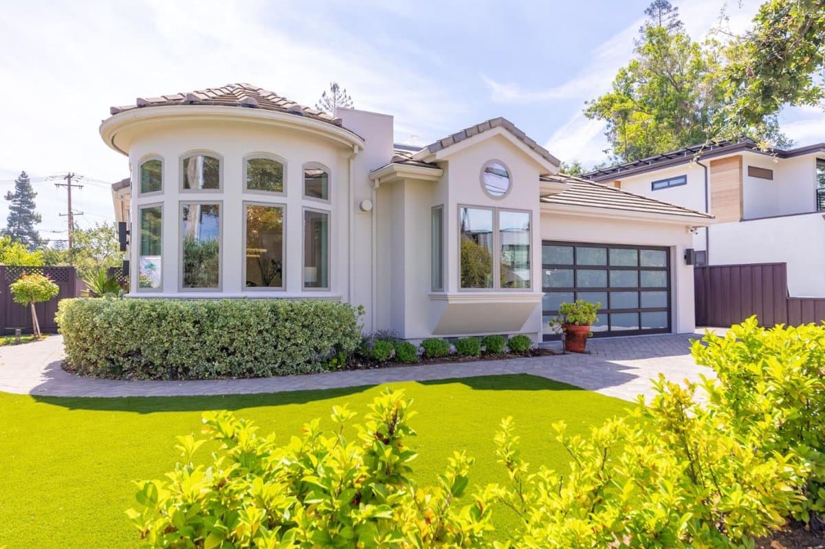 3990 Laguna Avenue - Photo 2