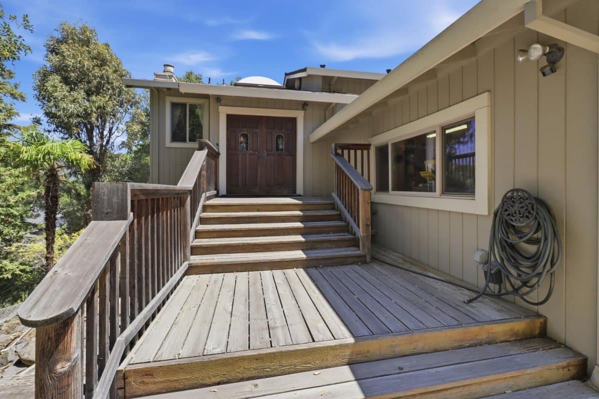 17200 Copper Hill Drive - Photo 2