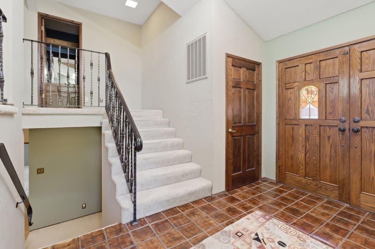 17200 Copper Hill Drive - Photo 3