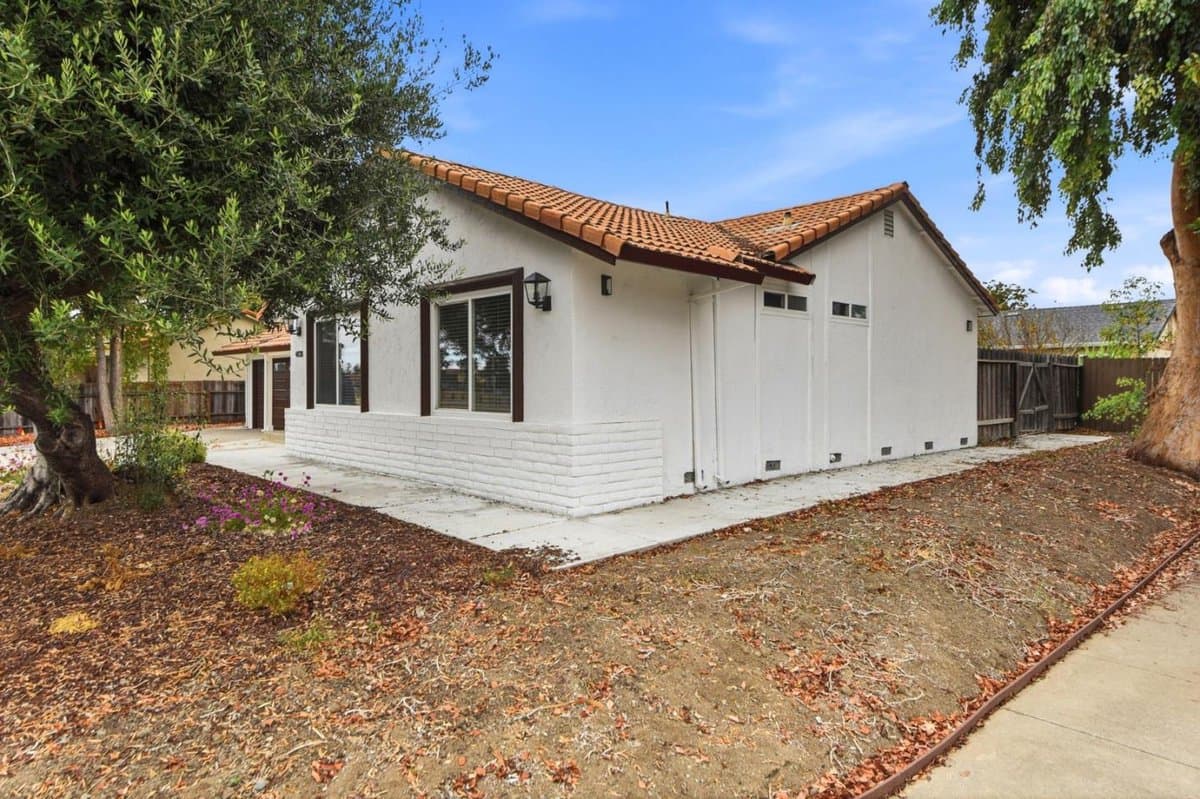 4838 Snell Avenue - Photo 3