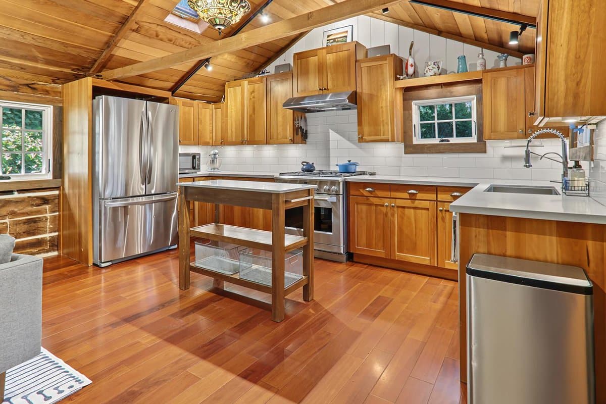 252 Blakewood Way - Photo 4