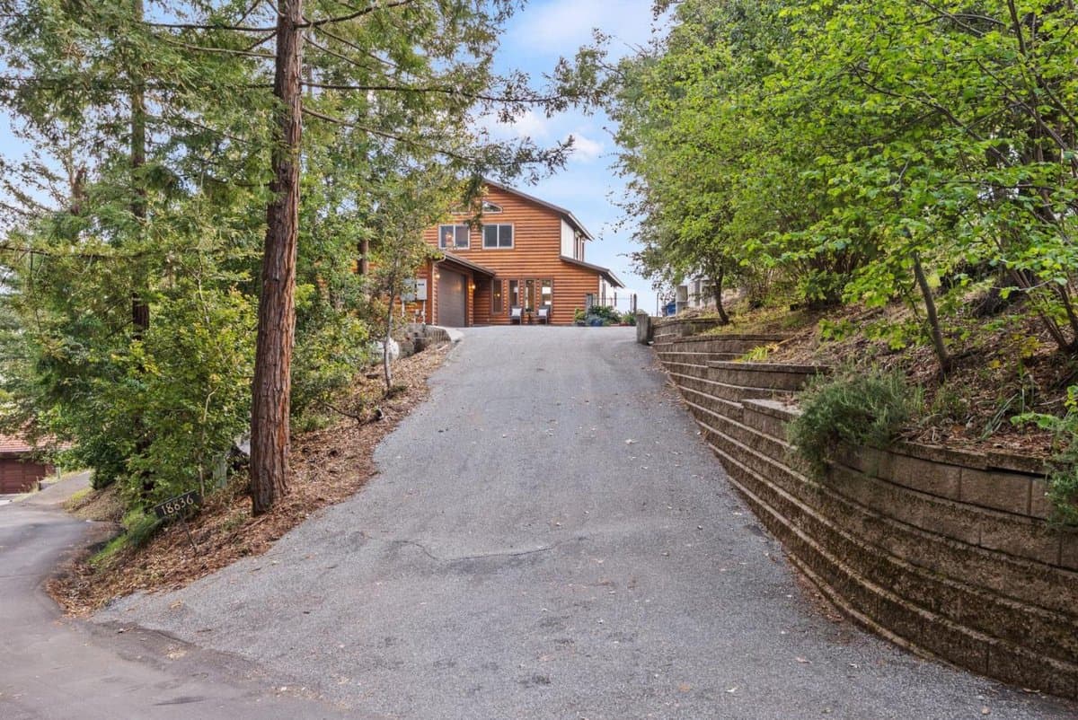 18836 Favre Ridge Road - Photo 4